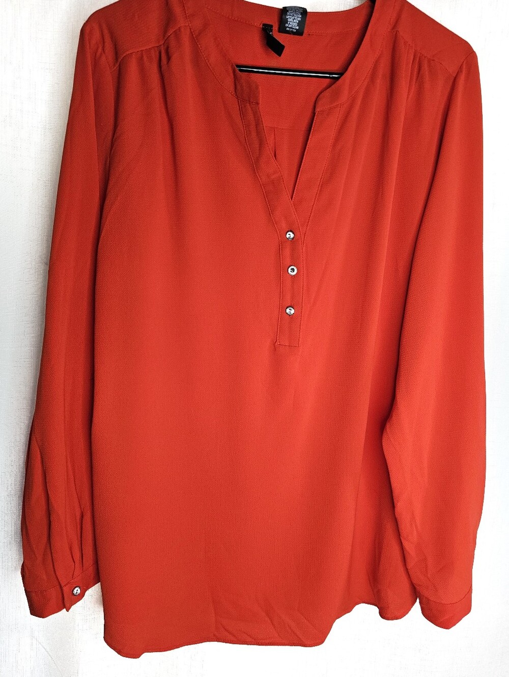 3/$20 New Directions XL Button Roll Sleeve Top